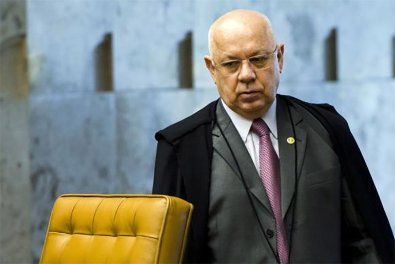 Brasília - O filho Francisco confirma que o ministro do Teori Zavascki,do STF, estava no avião que caiu na tarde de hoje (19) em Paraty (Arquivo/Marcelo Camargo/Agência Brasil)