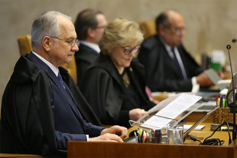 Brasília - O ministro Edson Fachin durante sessão plenária do Supremo Tribunal Federal para julgar validade das delações da JBS (José Cruz/Agência Brasil)